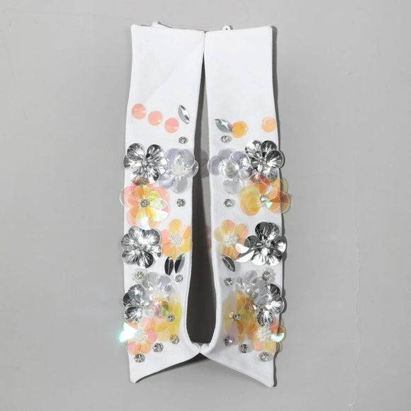 🌻
 Embellished Dickey Collar 💎 - Picture 3 of 5